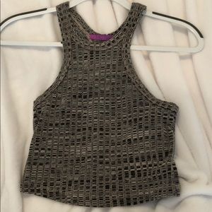 Great grey/back crop top!